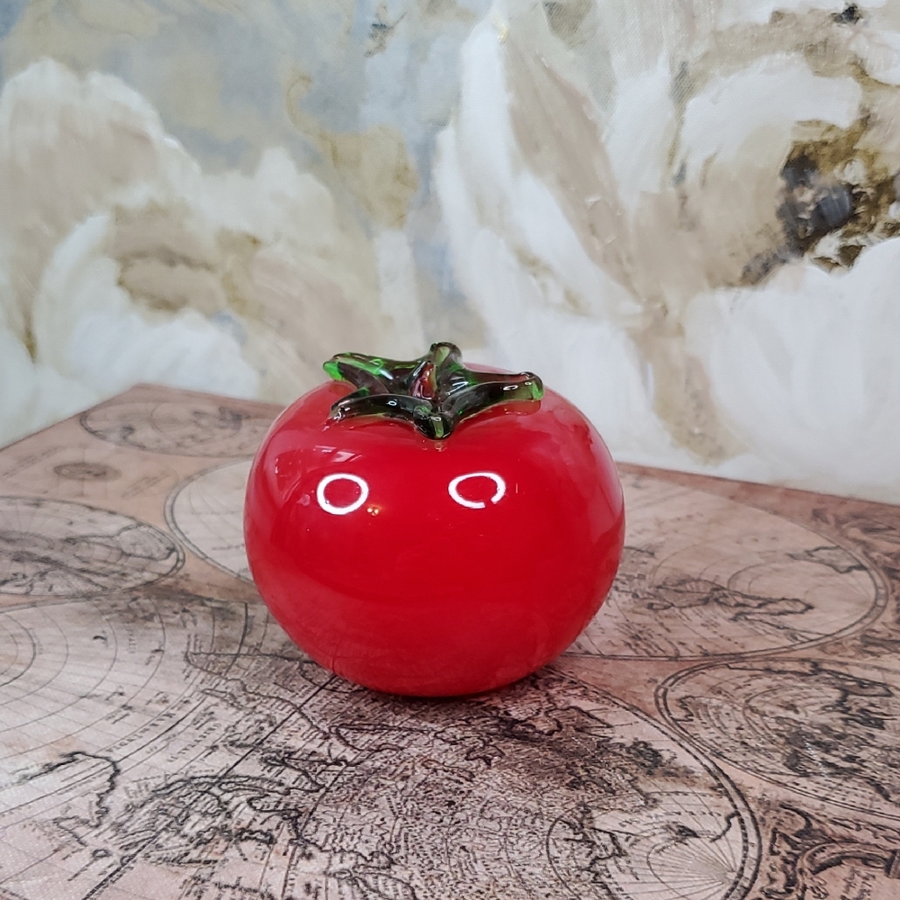 Red Glass Tomato Paperweight Glass Sculpture Figurine for Fruit Bowl